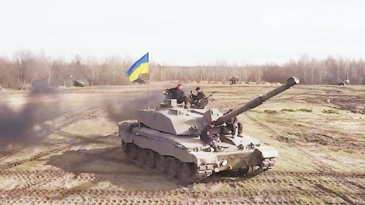 Batı tankları birinci sefer Ukrayna’da