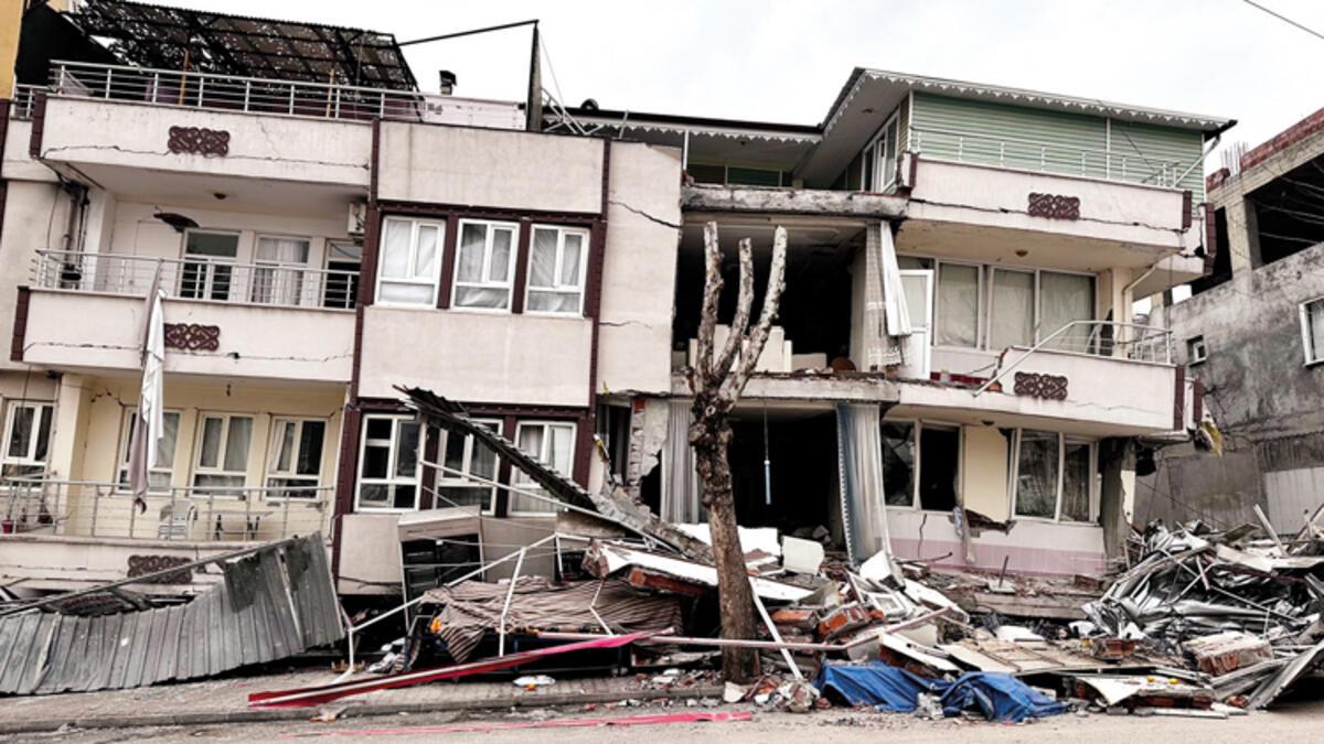 Sarsıntının faturası 2 trilyon lira: Yüzde 55’i konutlardaki hasarlardan oluşuyor