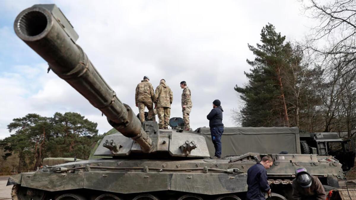 Ukrayna, İngiliz imali birinci Challenger 2 tanklarını teslim aldı
