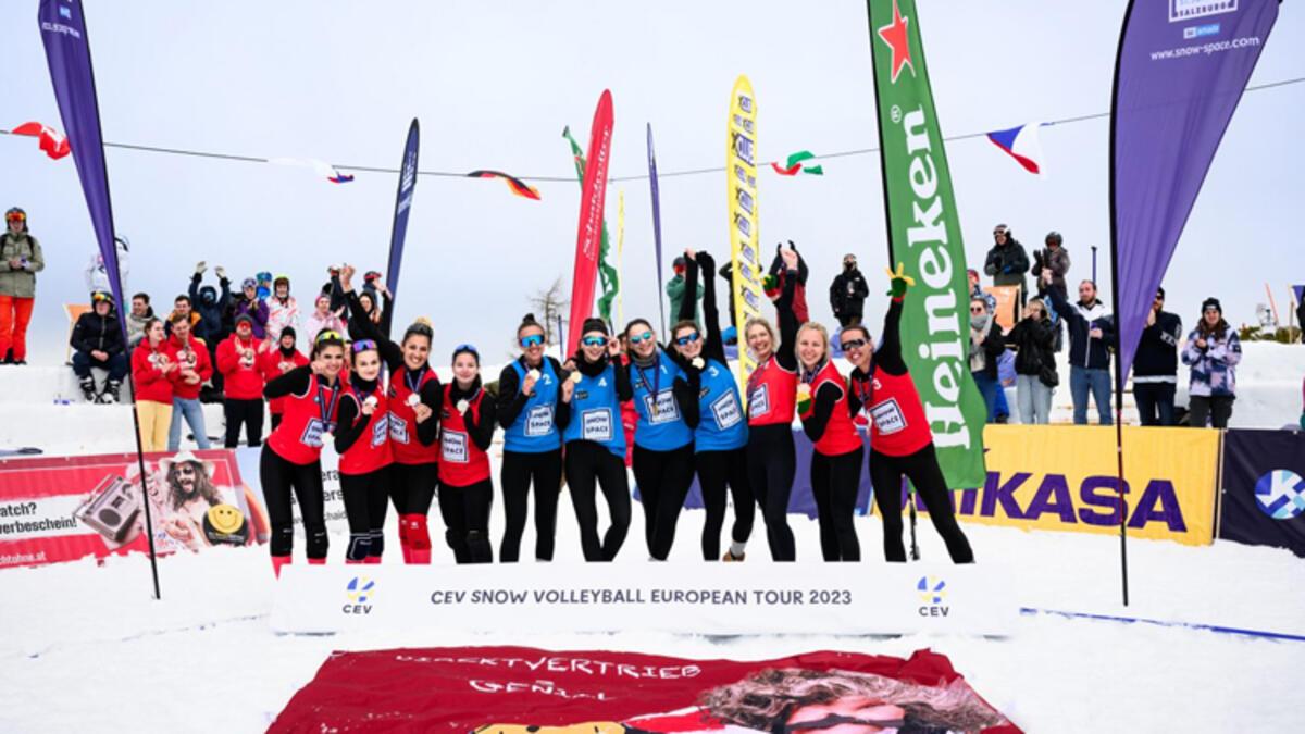 Ulusallar, CEV Kar Voleybolu Avrupa Çeşidi Wagrain Etabı’nda şampiyon oldu