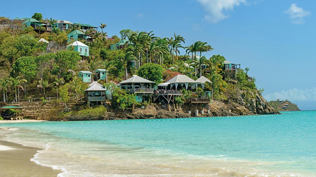 Karayipler’in hududundaki 365 kumsalın ülkesi