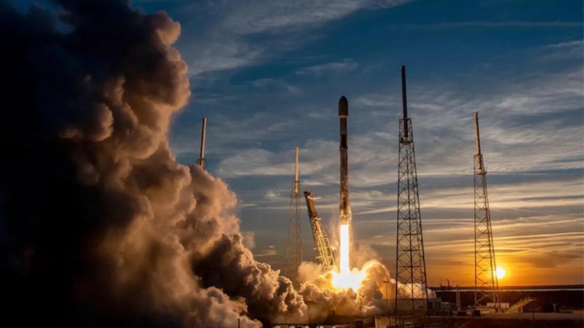 SpaceX yörüngeye bağlantı uydusu gönderdi