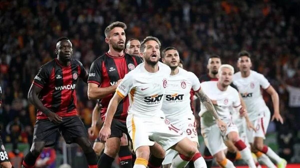 Beşiktaş maçı öncesi Galatasaray'da sarı kart alarmı! Rakip Fatih Karagümrük...