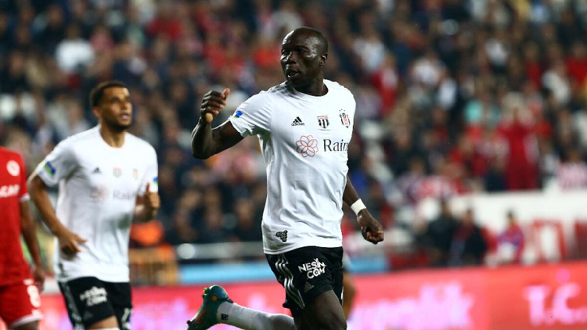 Beşiktaş'ta Vincent Aboubakar fırtınası esmeye devam ediyor! Antalyaspor maçında da attı, en golcü isim...