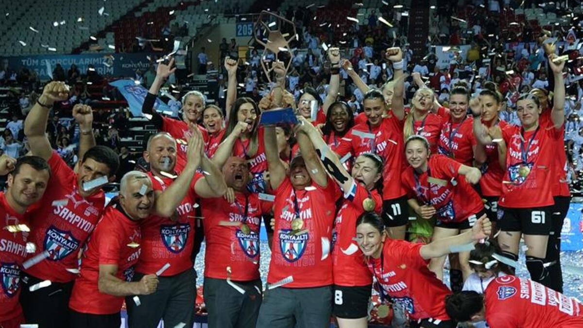 EHF Avrupa Kupası'nda şampiyon Konyaaltı Belediyespor