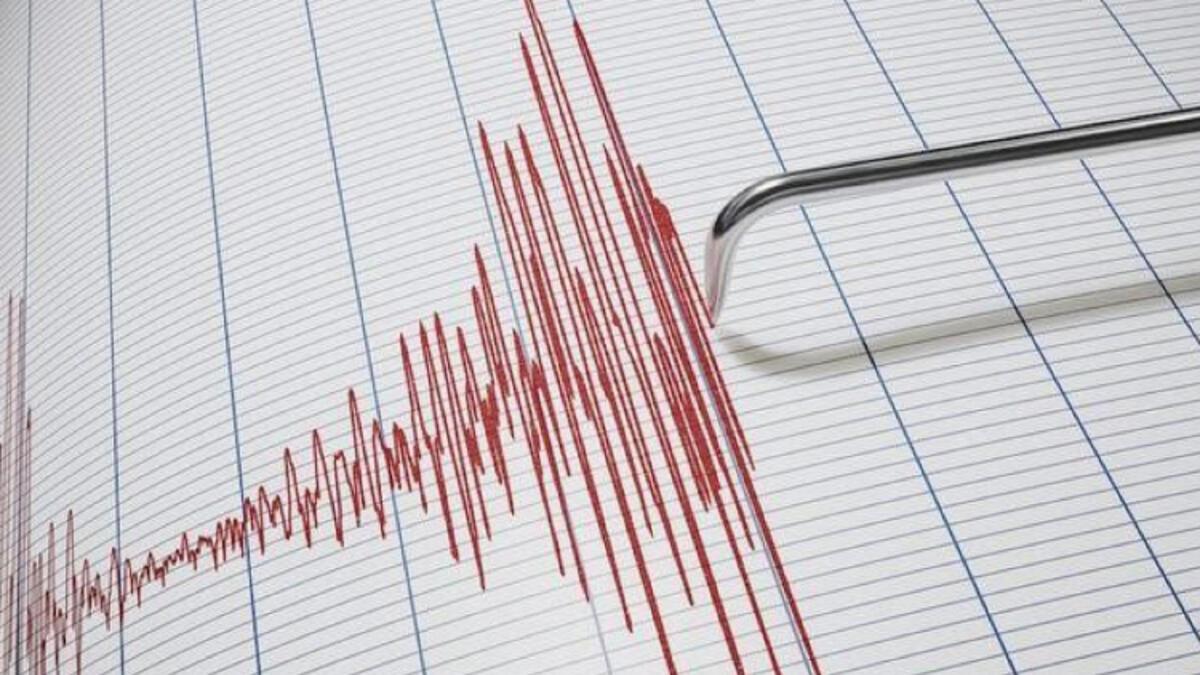 Endonezya açıklarında 7.3 büyüklüğünde deprem! Tsunami uyarısı yapıldı