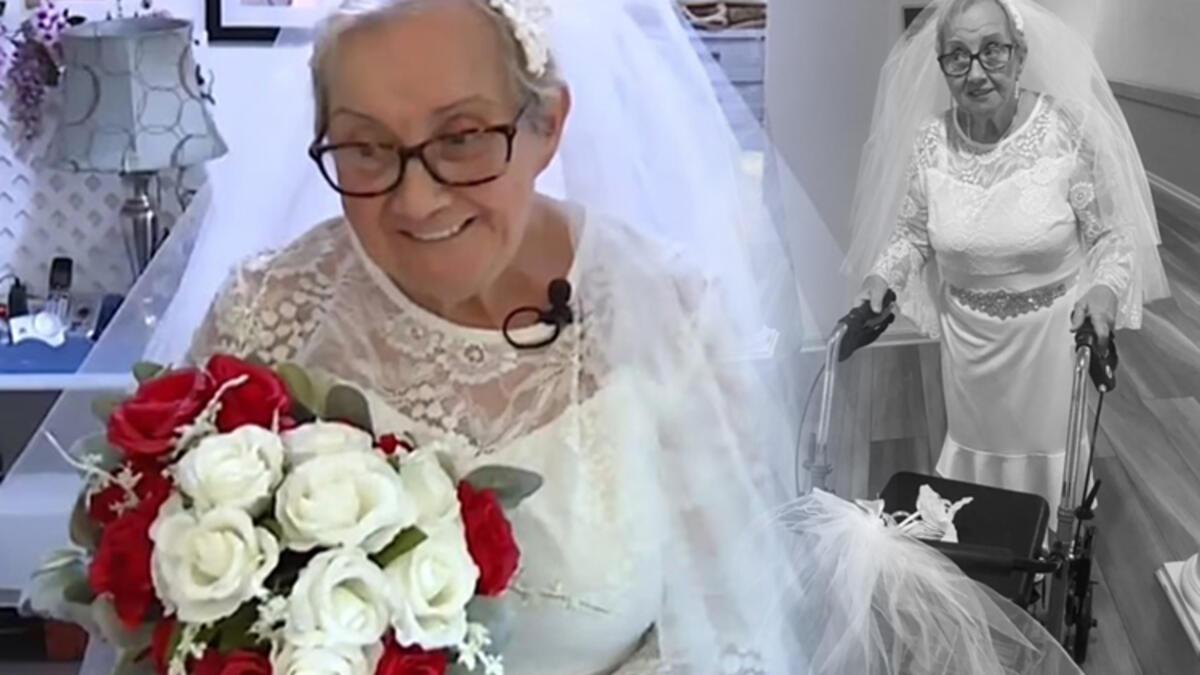Erkeklere tövbe etti, 77 yaşında kendi ile evlendi
