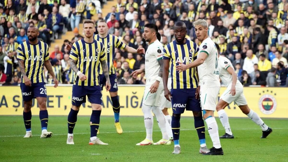 Fenerbahçe, Giresunspor deplasmanında! Eksikler...