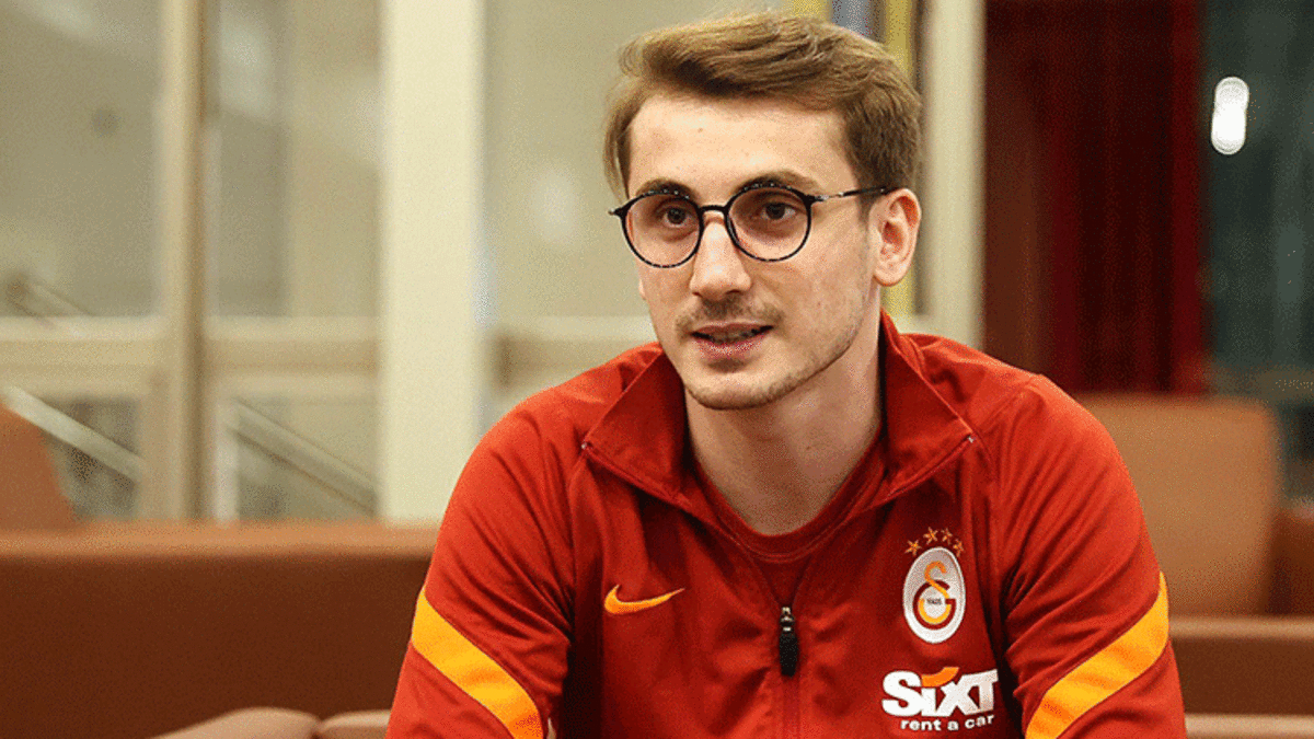 Galatasaray'da Kerem Aktürkoğlu'na İtalya'dan reddedemeyeceği teklif!