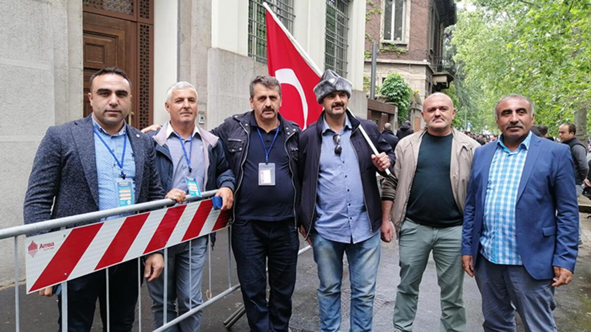 İtalya'da Türk seçmenlerin oy verme süreci devam ediyor