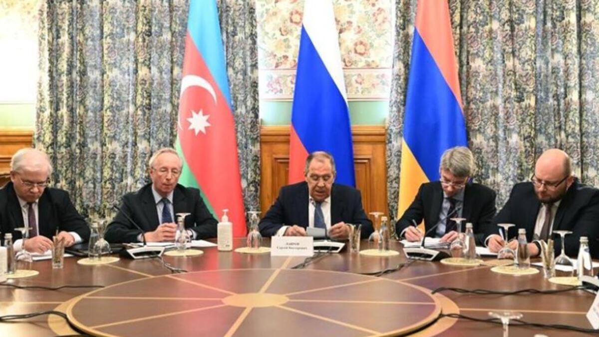 Lavrov, Bayramov ve Mirzoyan ortasında üçlü görüşme