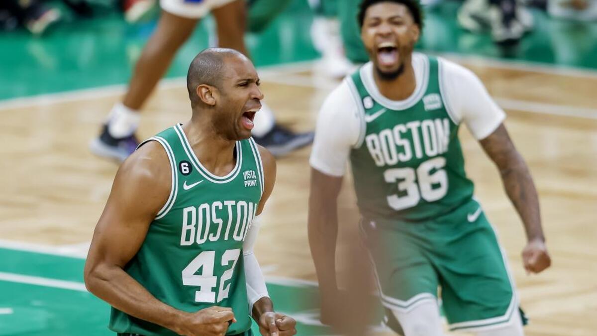 NBA'de Gecenin Sonuçları: Boston, Philadelphia'yı 34 sayı farkla yenerek seriyi 1-1’e getirdi