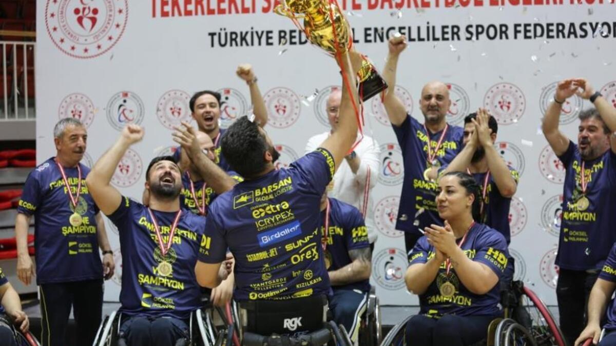 Tekerlekli sandalye basketbolunda şampiyon Fenerbahçe Göksel Çelik
