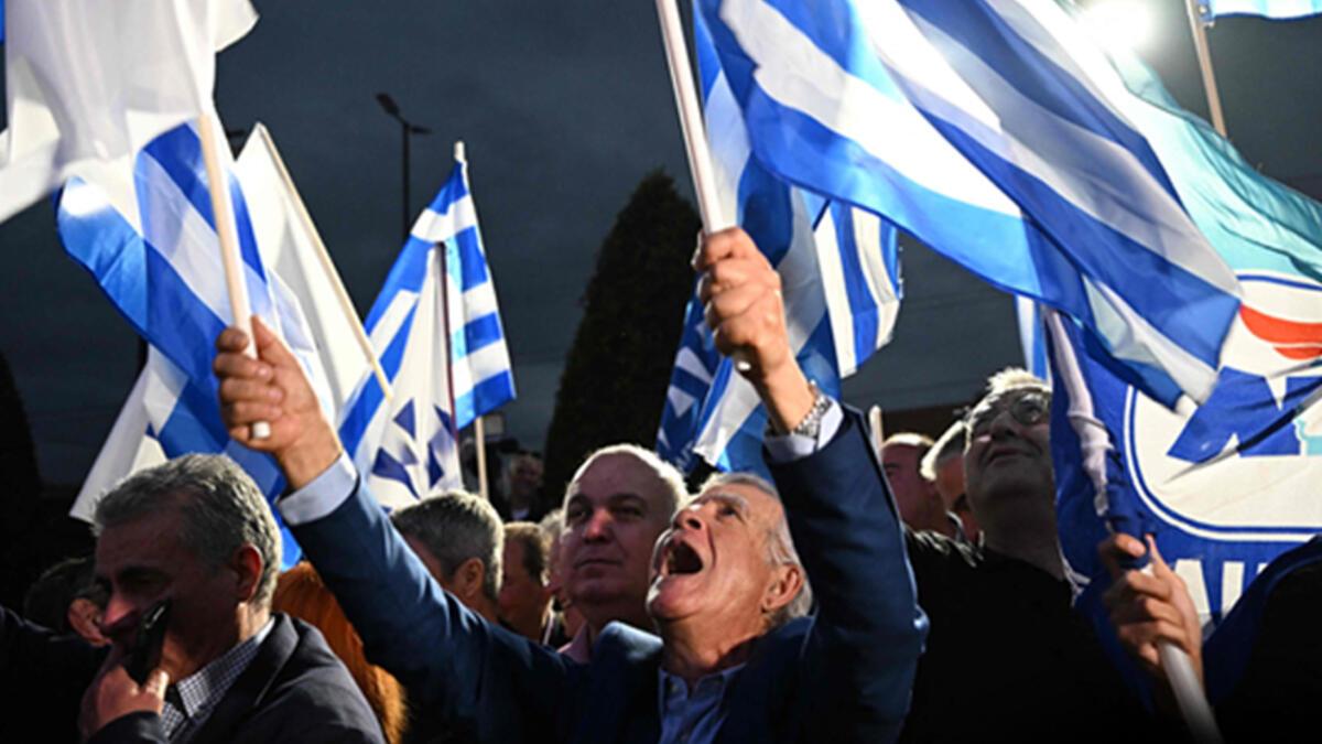 Yunanistan'da seçim sonuçları muhakkak oluyor... Miçoktakis’in partisi önde