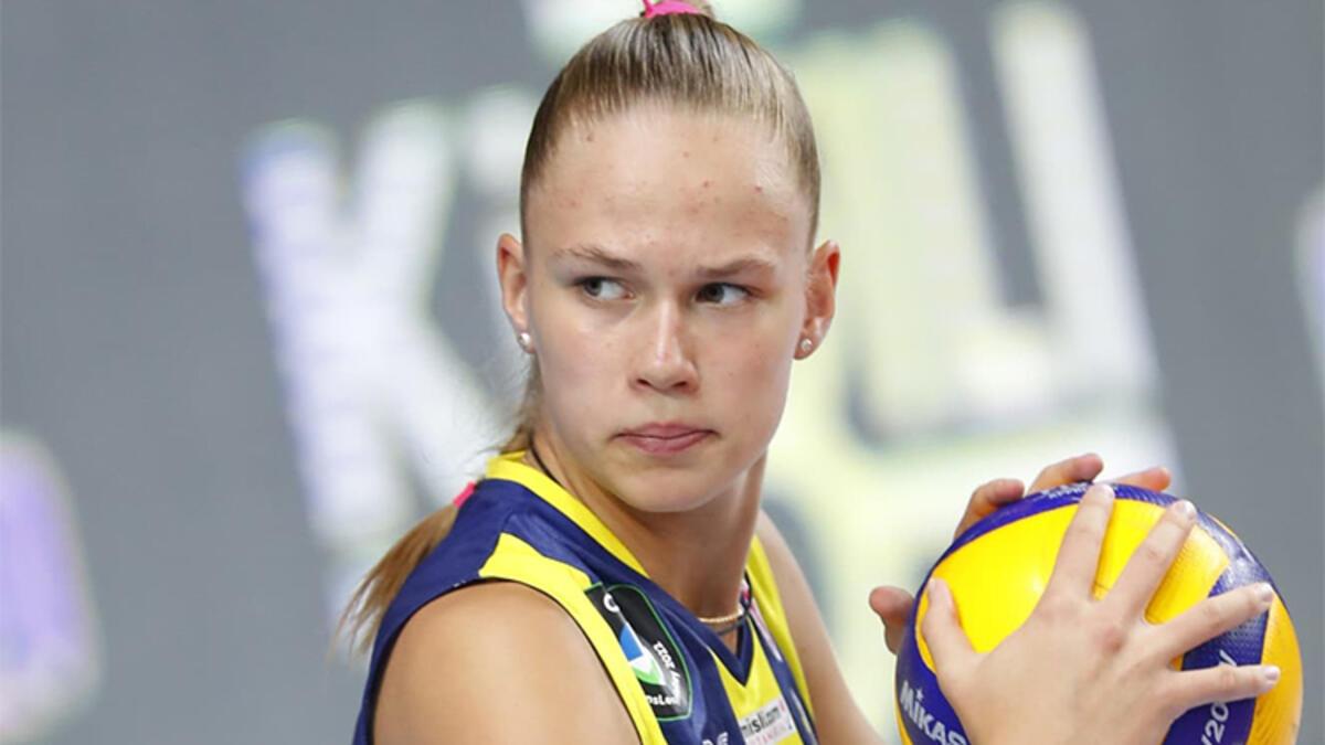 Fenerbahçe'nin Rus yıldızı Arina Fedorovtseva: Futbolcular bana bildiri atıyor