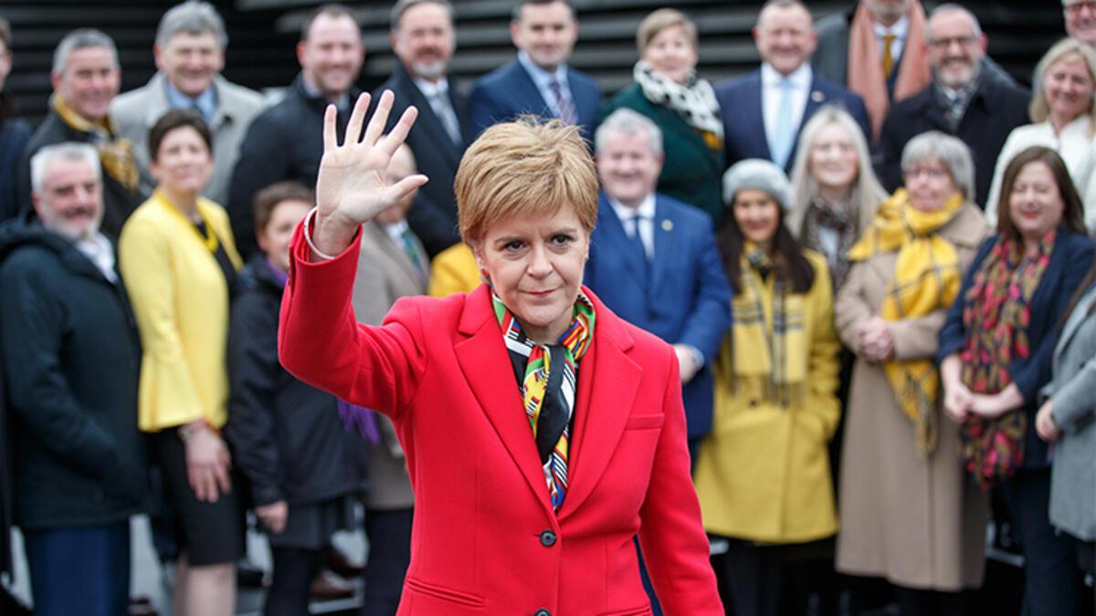 İskoçya'nın eski Başbakanı Nicola Sturgeon gözaltına alındı