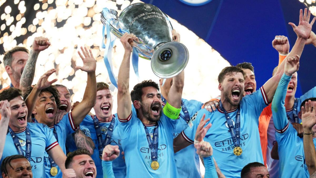 Kusursuz finalde Pep Guardiola'nın Manchester City'si tarih yazdı! İstanbul da Avrupa basınından tam not aldı
