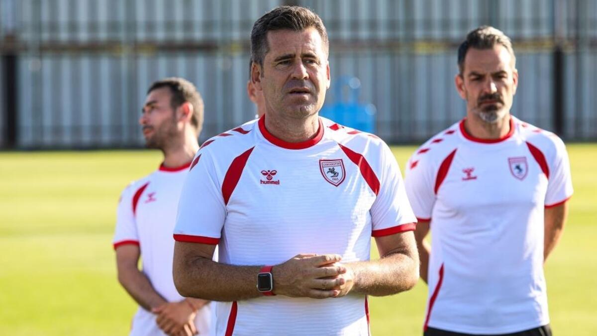 Samsunspor teknik yöneticisi Hüseyin Eroğlu: Muvaffakiyet geride kaldı, Üstün Lig'e bakacağız