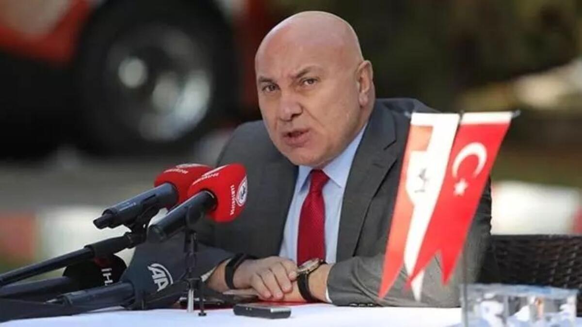 Samsunspor'da Yüksel Yıldırım, katılamadığı kongrede yine lider seçildi