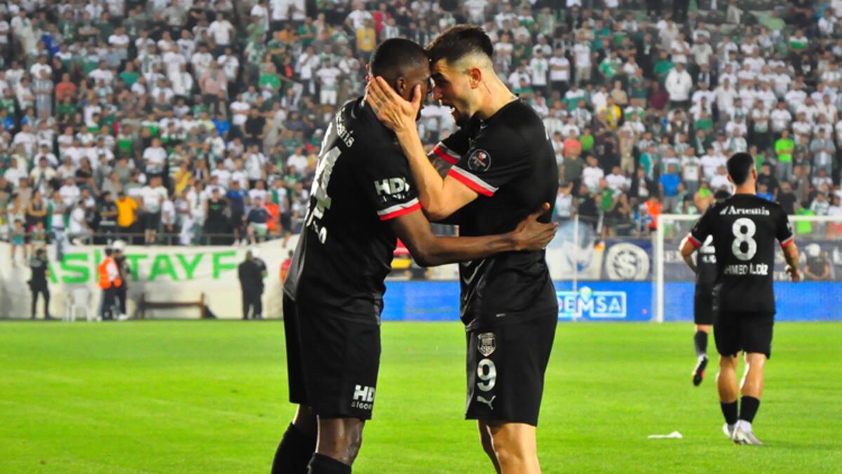 Son Dakika: Pendikspor, Üstün Lig'de! Bodrumspor finali 2 golle kaybetti