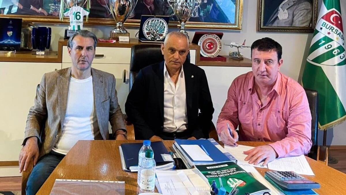 Bursaspor’un yeni teknik yöneticisi belirli oldu