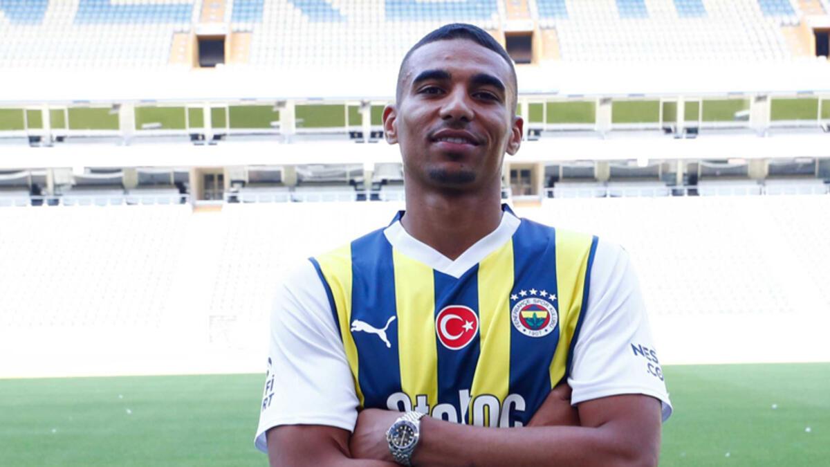 Fenerbahçe'den savunmaya bir atak daha! Yeni transfer Djiku'nun ekip arkadaşı...