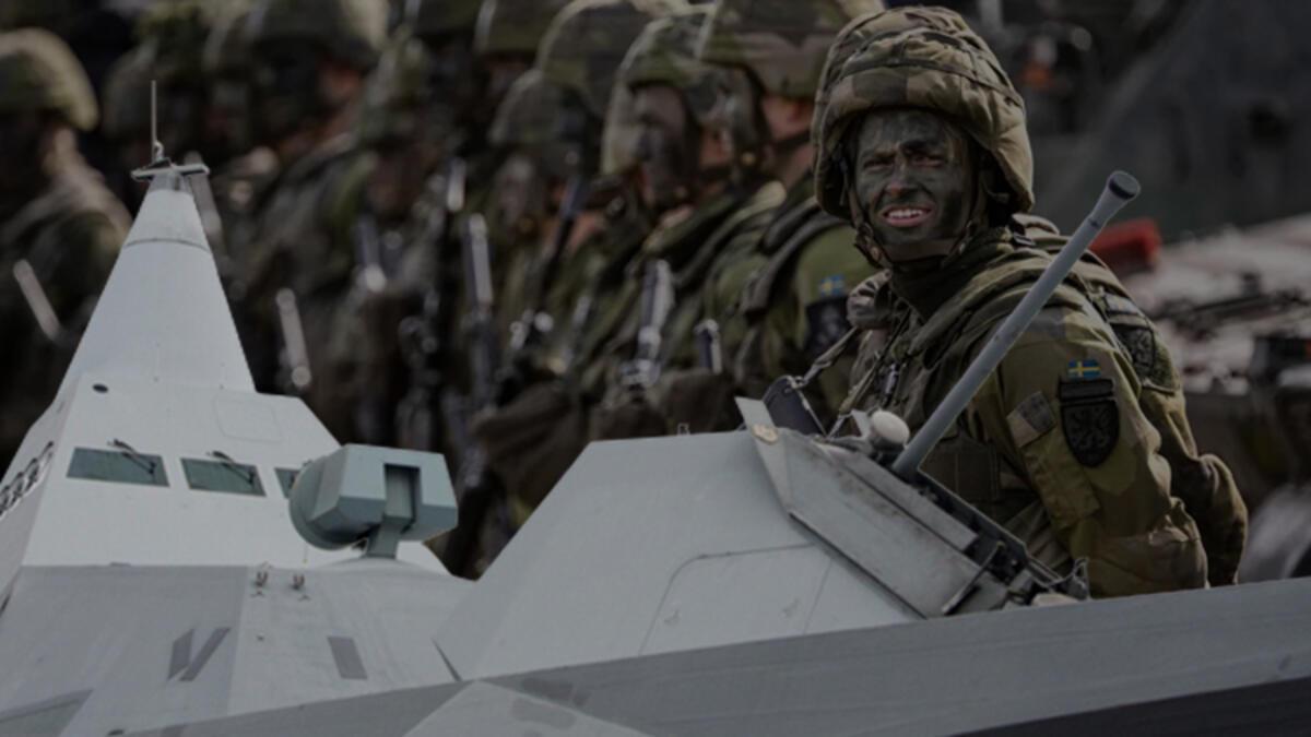 'İsveç'in devasa katil ordusu tek bir şey için inşa edildi: Rusya ile savaşmak'