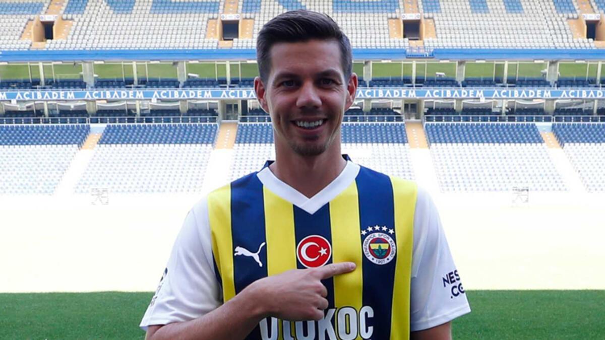 Fenerbahçe, Miha Zajc ile 3 yıllık kontrat yeniledi