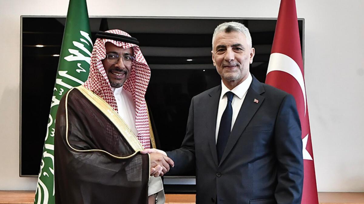Ticaret Bakanı Ömer Bolat, Suudi Arabistan Sanayi ve Maden Kaynakları Bakanı Alkhorayef ile görüştü