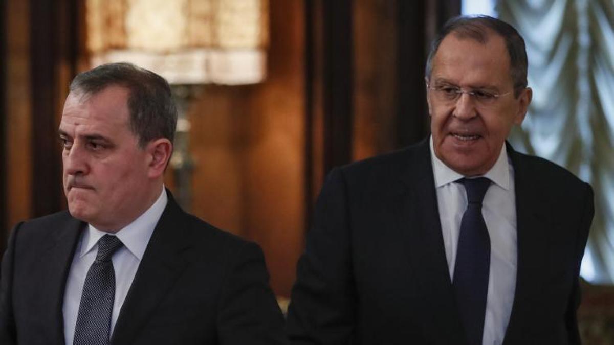 Lavrov ve Bayramov ortasında kritik görüşme