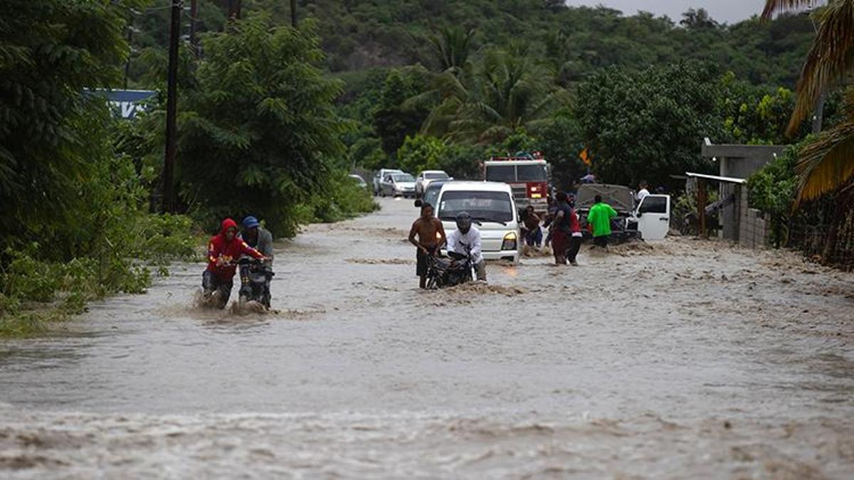 Dominik Cumhuriyeti'ndeki sel felaketinde 21 kişi hayatını kaybetti