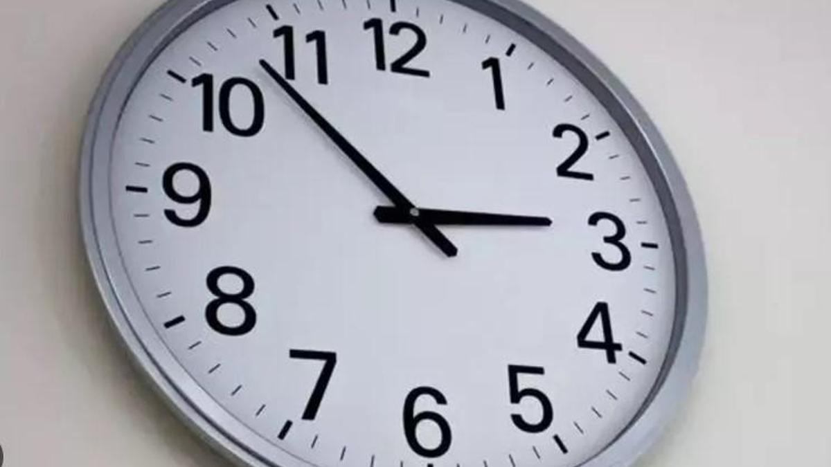 Saatler geri alınacak mı 2023? Elektronik saatlere dikkat!