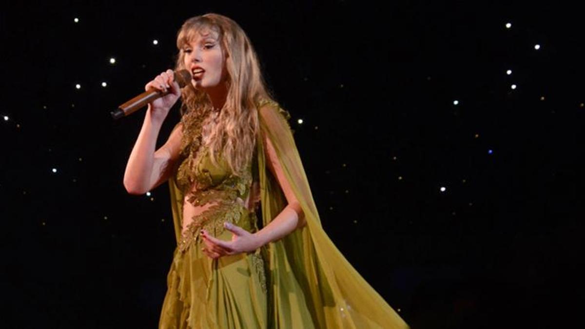 Taylor Swift'e turne şoku: 23 yaşındaki hayranı konser alanında hayata veda etti